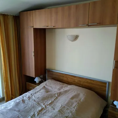 Prostorny Apartman V Royal Dreams Sunny Beach Daire *